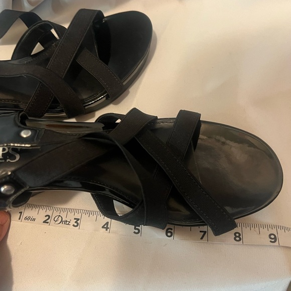 Chaps Black Wedge Sandals with Criss-Cross Straps - Picture 2 of 9